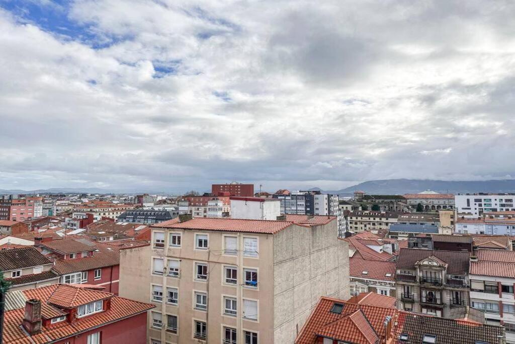 شقة Acogedor Loft Con Vistas A La Ciudad سانتاندر المظهر الخارجي الصورة