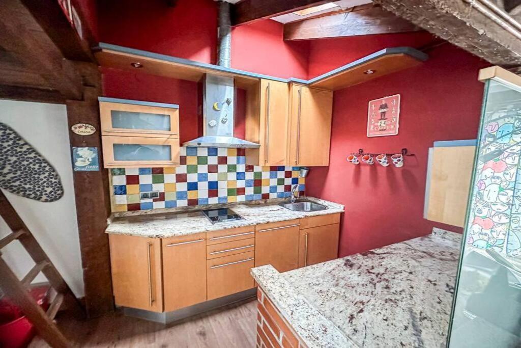 شقة Acogedor Loft Con Vistas A La Ciudad سانتاندر المظهر الخارجي الصورة